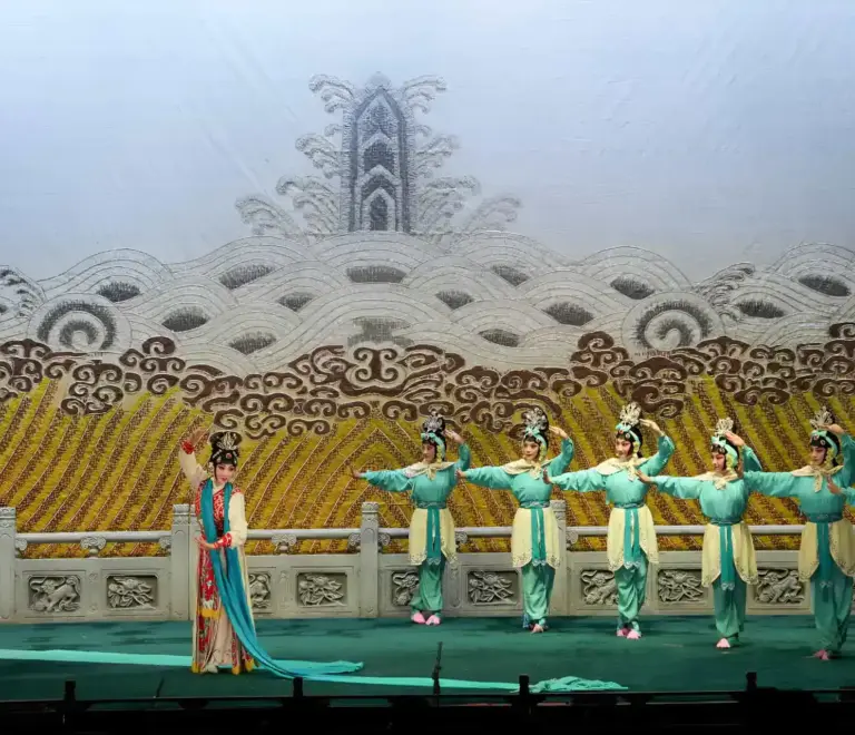 Liyuan Theatre Peking Opera Show