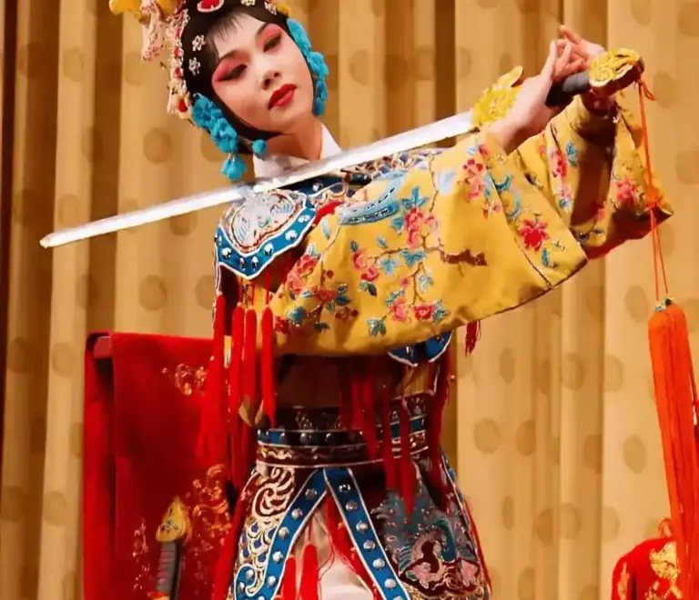 Liyuan Theatre Peking Opera Show
